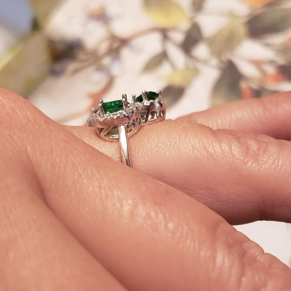 SIZE 7 RING - Picture 5 of 6